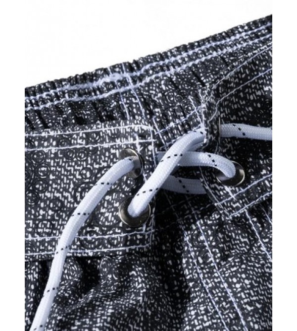 Ombre Stripe Print Letter Patch Drawstring Casual Shorts