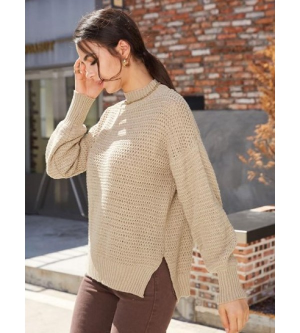 Stepped Split-hem Chinese Wave Stitch Sweater